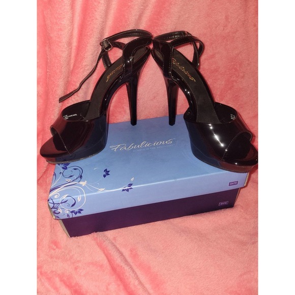 Black Strappy Heels New - Picture 1 of 5